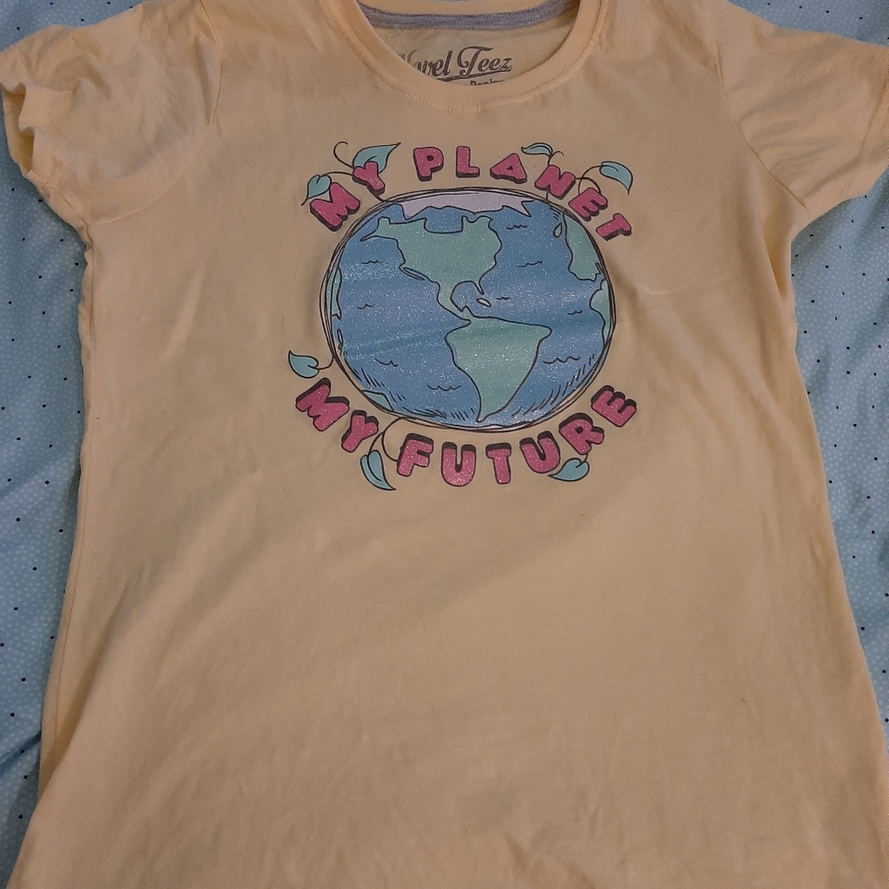 Novel Teez Planet Earth Sparkly Yellow Top Shirt